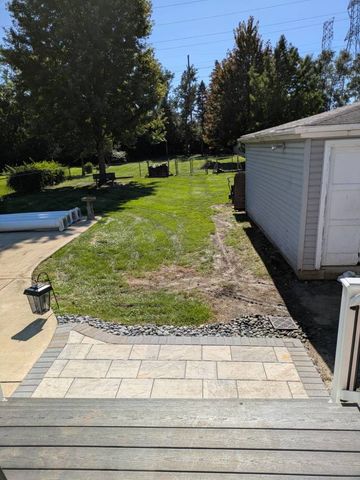 22W043 1st Street, Glen Ellyn, IL 60137