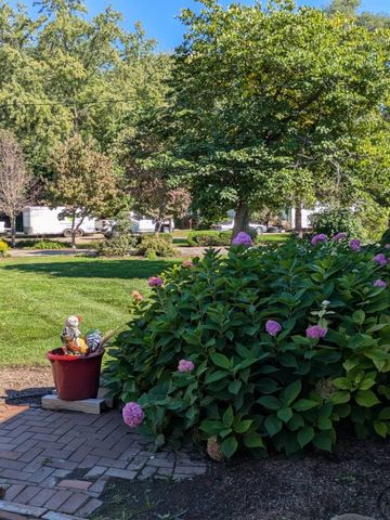 22W043 1st Street, Glen Ellyn, IL 60137