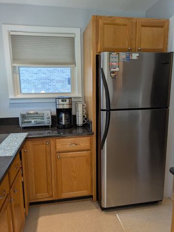 22W043 1st Street, Glen Ellyn, IL 60137