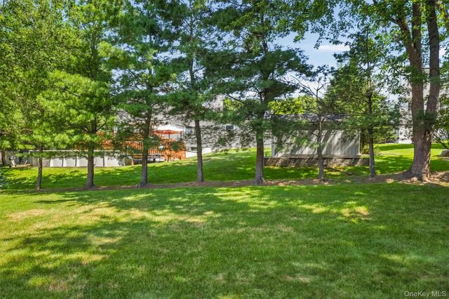 58 Decker Drive, Washingtonville, NY 10992