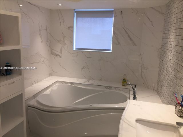 16485 Collins Ave 538, Sunny Isles Beach, FL 33160