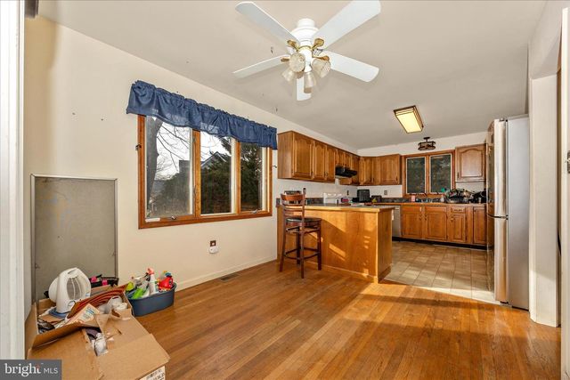 8 BEDROCK CIR, Keedysville, MD 21756