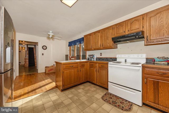 8 BEDROCK CIR, Keedysville, MD 21756