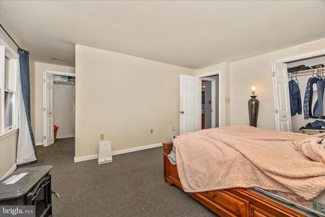 8 BEDROCK CIR, Keedysville, MD 21756