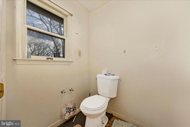 8 BEDROCK CIR, Keedysville, MD 21756