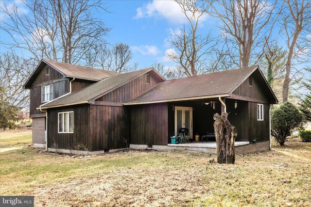 8 BEDROCK CIR, Keedysville, MD 21756