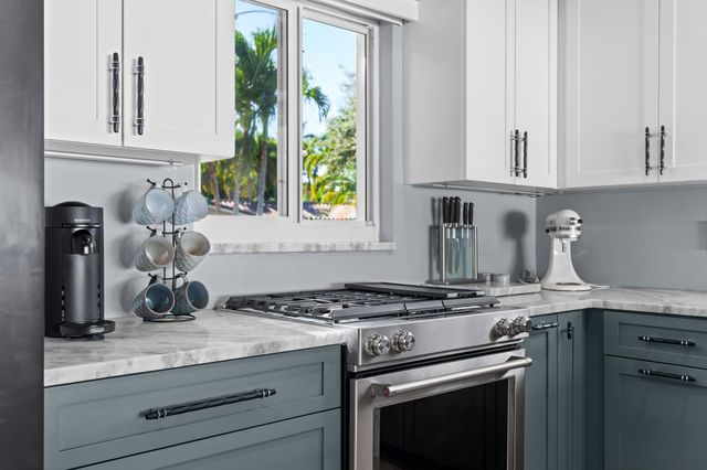 2224 NW 6th Ter, Wilton Manors, FL 33311