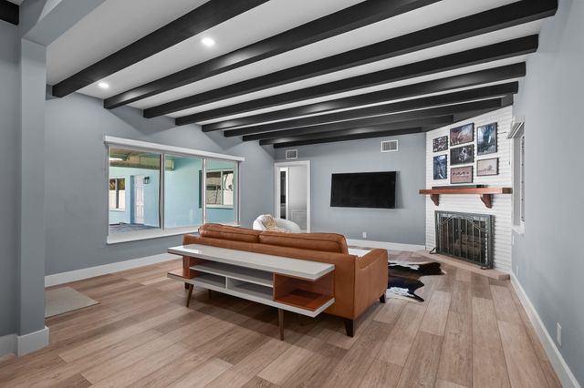 2224 NW 6th Ter, Wilton Manors, FL 33311