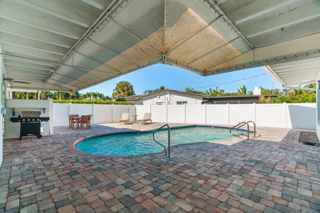 2224 NW 6th Ter, Wilton Manors, FL 33311