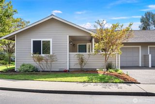 902 NW Leisure Lane, Bremerton, WA 98311