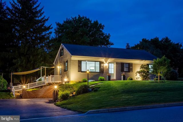 2848 KISSEL HILL ROAD, Lititz, PA 17543