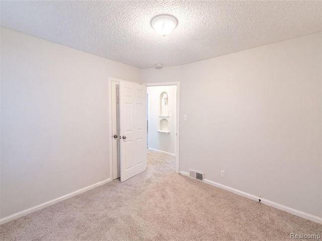 16853 Saint Marys Street, Detroit, MI 48235