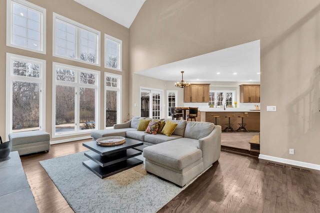 2706 Duncan Lane, Batavia, IL 60510