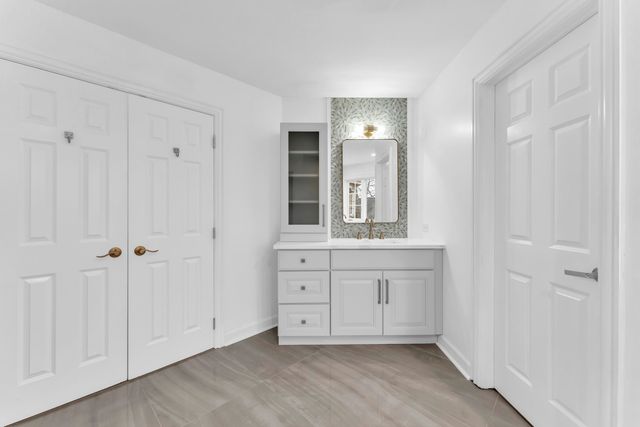 2706 Duncan Lane, Batavia, IL 60510