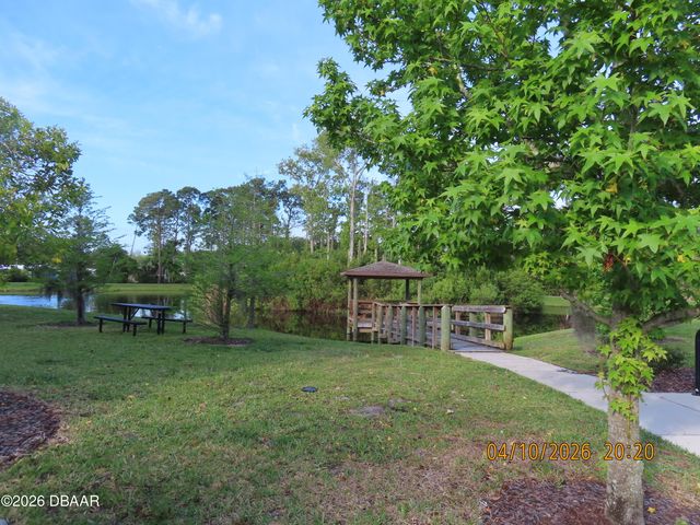 80 Bella Lago Circle, Port Orange, FL 32129