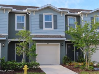 80 Bella Lago Circle, Port Orange, FL 32129