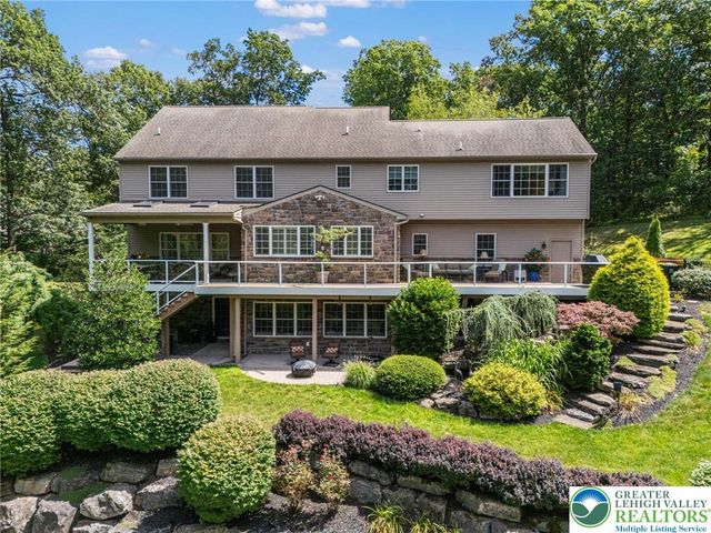 5615 Kernsville Road, North Whitehall Twp, PA 18069