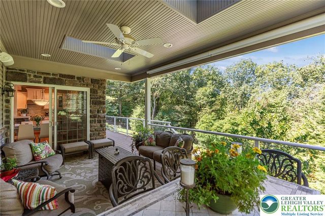 5615 Kernsville Road, North Whitehall Twp, PA 18069
