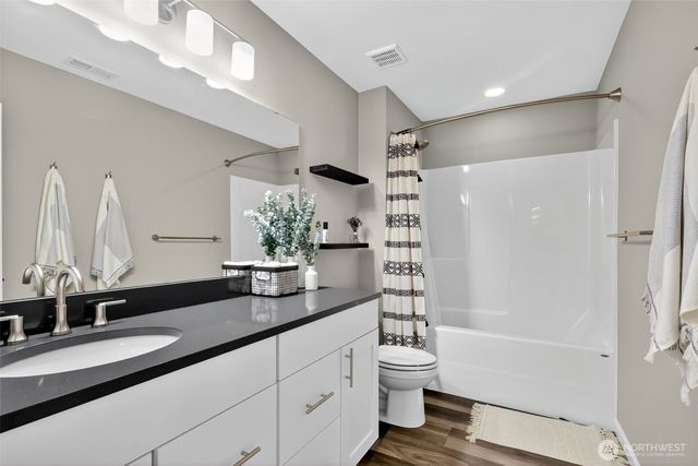 18847 SE 123rd Place, Renton, WA 98058