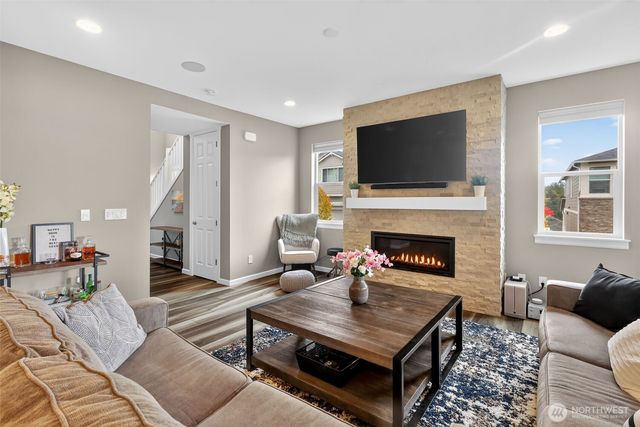 18847 SE 123rd Place, Renton, WA 98058