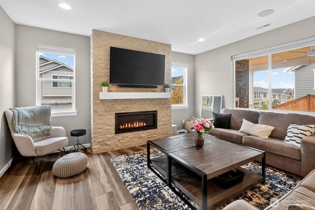 18847 SE 123rd Place, Renton, WA 98058