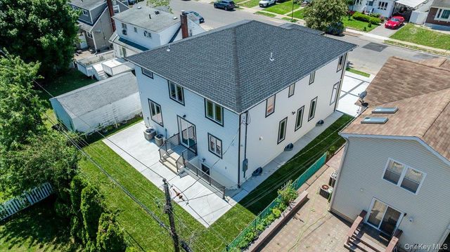64 Landau Avenue, Elmont, NY 11003