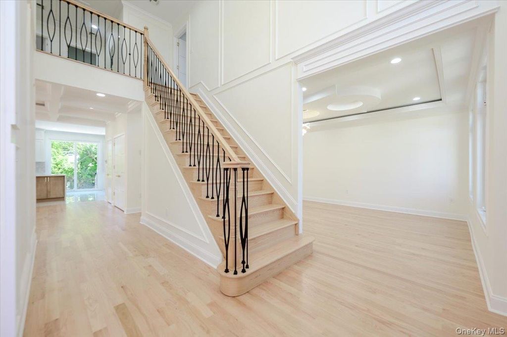 64 Landau Avenue, Elmont, NY 11003 — photo 3