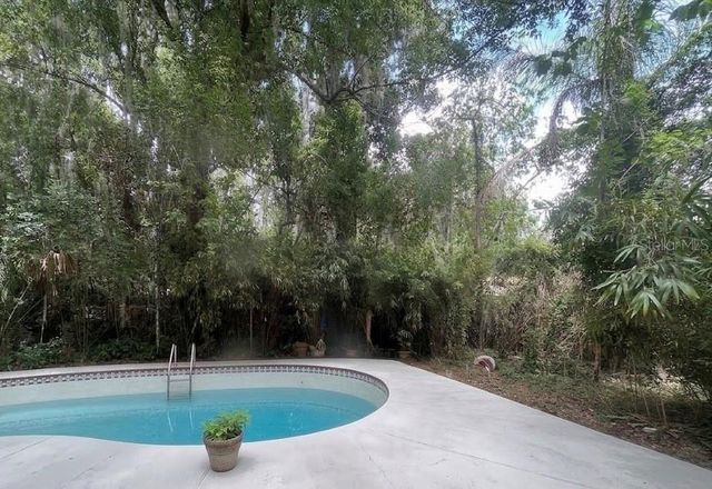 1221 SE 24TH ROAD, Ocala, FL 34471