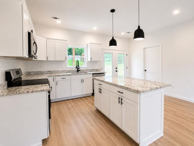 190 Reeds Lane, Flintstone, GA 30725