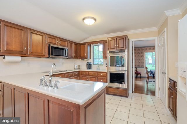 27 BENFORD DR, Princeton Junction, NJ 08550