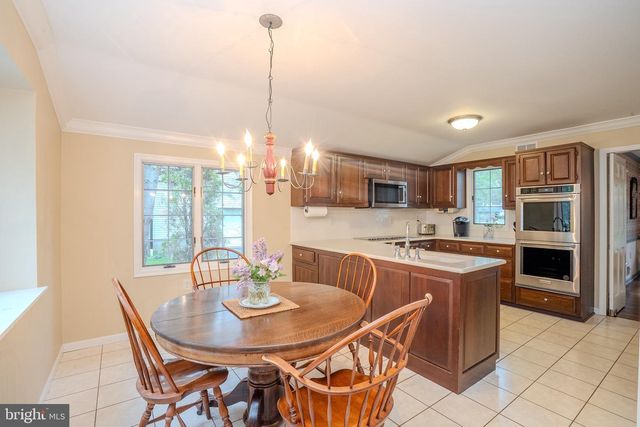 27 BENFORD DR, Princeton Junction, NJ 08550