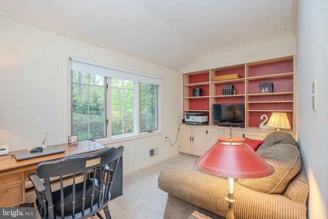 27 BENFORD DR, Princeton Junction, NJ 08550