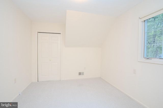 27 BENFORD DR, Princeton Junction, NJ 08550