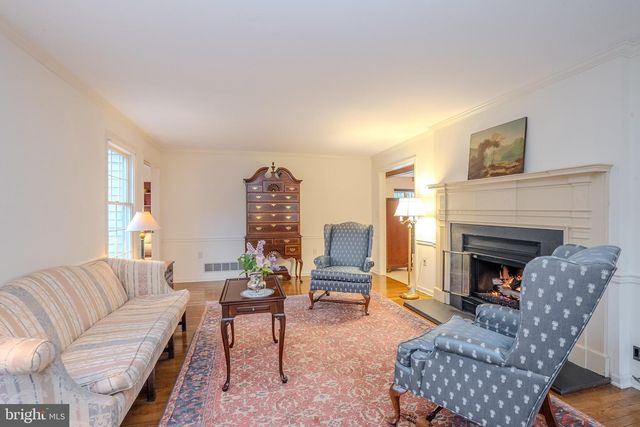 27 BENFORD DR, Princeton Junction, NJ 08550