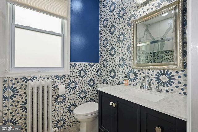 2231 HALL PL NW, Washington, DC 20007