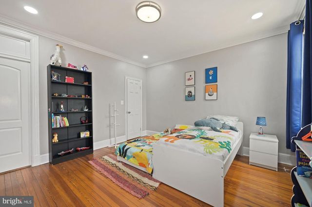 2231 HALL PL NW, Washington, DC 20007