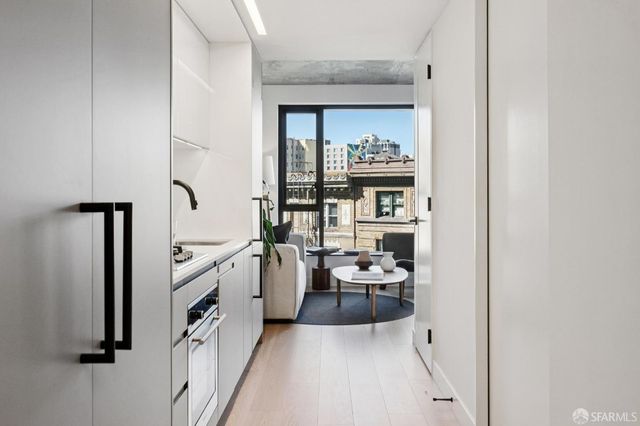 960 Market Street 808, San Francisco, CA 94102