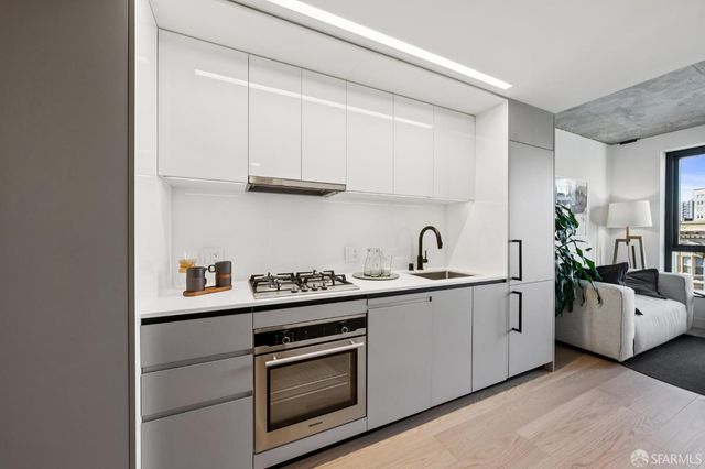 960 Market Street 808, San Francisco, CA 94102