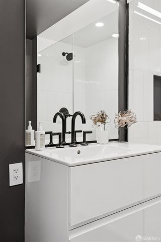 960 Market Street 808, San Francisco, CA 94102
