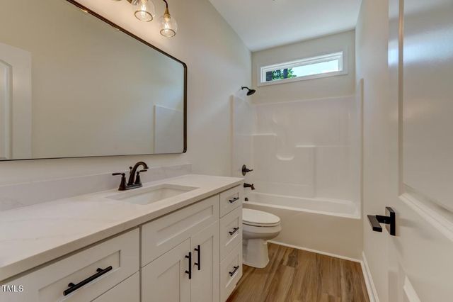 1402 Walnut Street, Reidsville, NC 27320