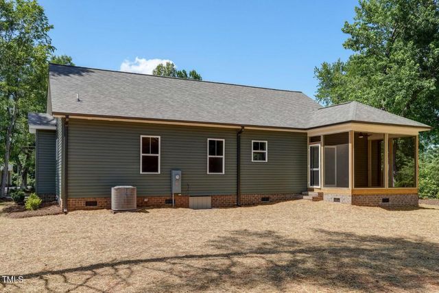 1402 Walnut Street, Reidsville, NC 27320