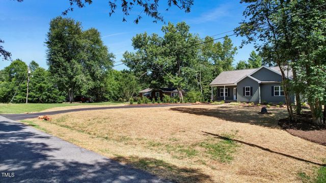 1402 Walnut Street, Reidsville, NC 27320
