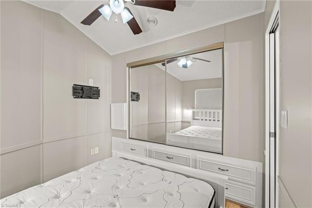 147 Badin Lake Circle, New London, NC 28127