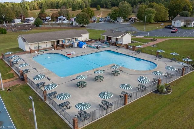 147 Badin Lake Circle, New London, NC 28127