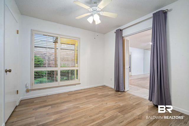 17 W Cobblestone Way, Mobile, AL 36608