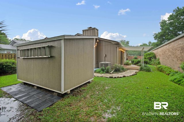 17 W Cobblestone Way, Mobile, AL 36608