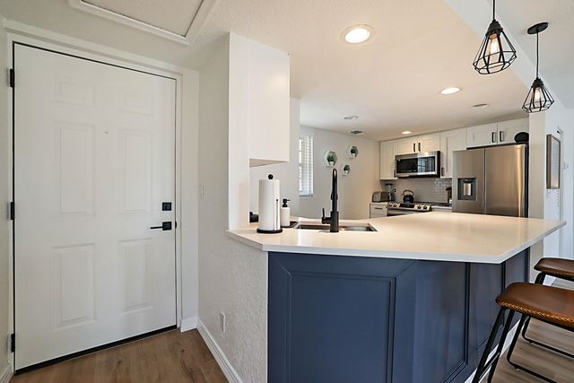 1105 Lake Shore Drive 205, Lake Park, FL 33403