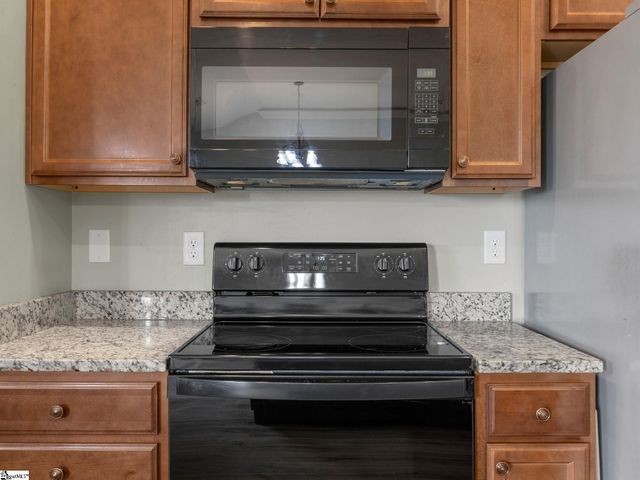 313 Highland Springs Loop, Inman, SC 29349