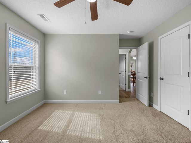 313 Highland Springs Loop, Inman, SC 29349