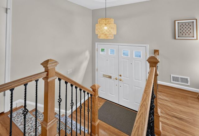 1933 RELDA CT, Falls Church, VA 22043